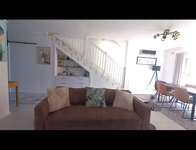 3 BEDROOM DUPLEX FOR SALE IN MALVERN